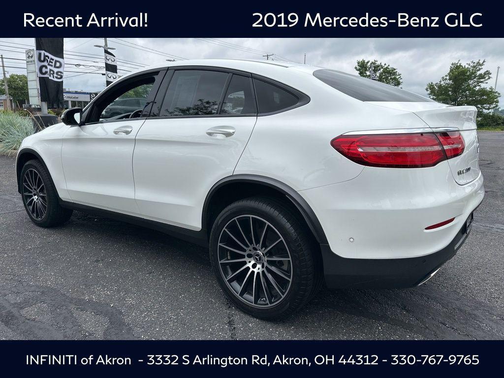 used 2019 Mercedes-Benz GLC 300 car, priced at $24,099