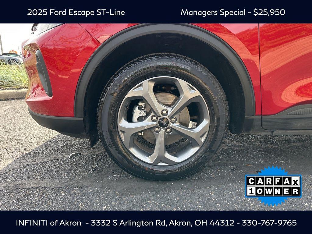 used 2025 Ford Escape car, priced at $25,950