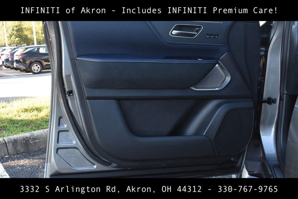 new 2026 INFINITI QX80 car, priced at $97,835