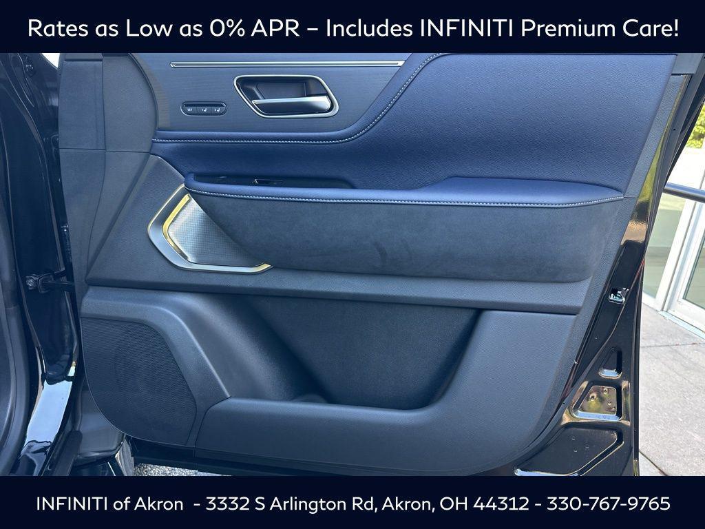 new 2026 INFINITI QX80 car, priced at $106,320