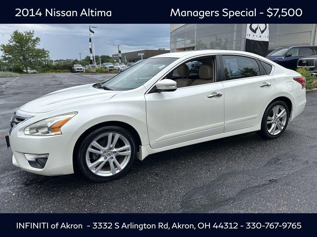 used 2014 Nissan Altima car, priced at $7,500