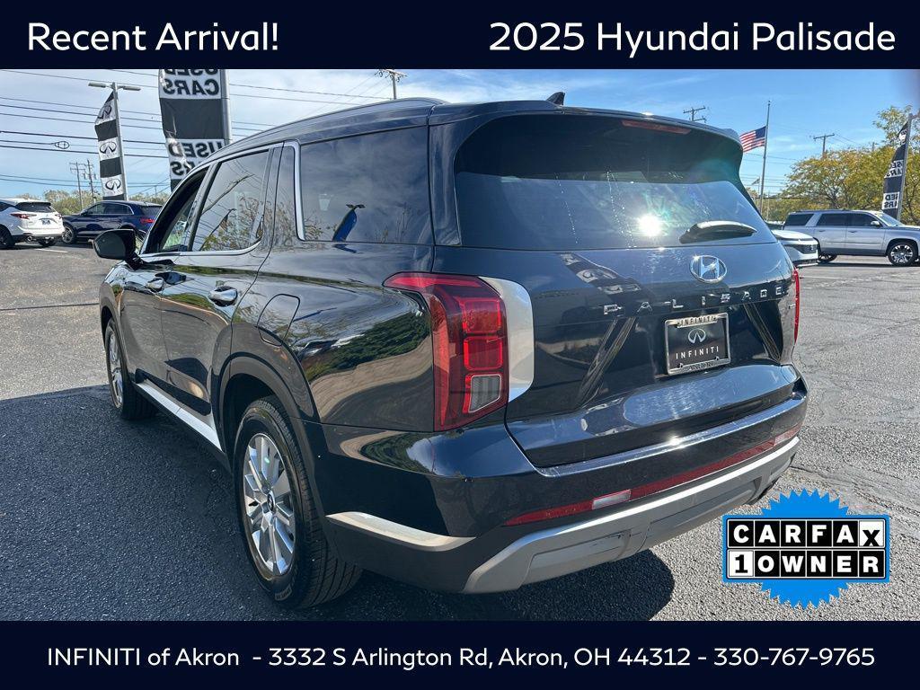 used 2025 Hyundai Palisade car, priced at $36,000