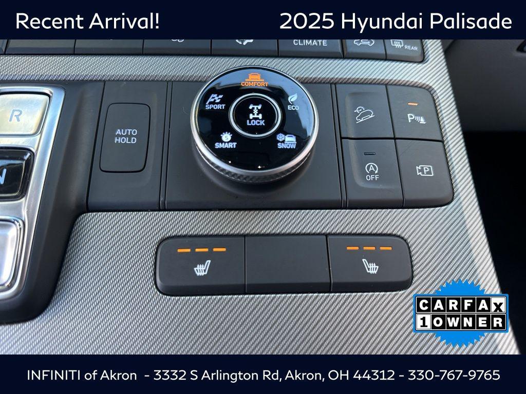 used 2025 Hyundai Palisade car, priced at $36,000