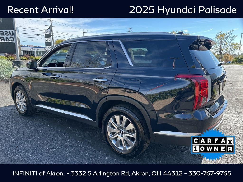 used 2025 Hyundai Palisade car, priced at $36,000