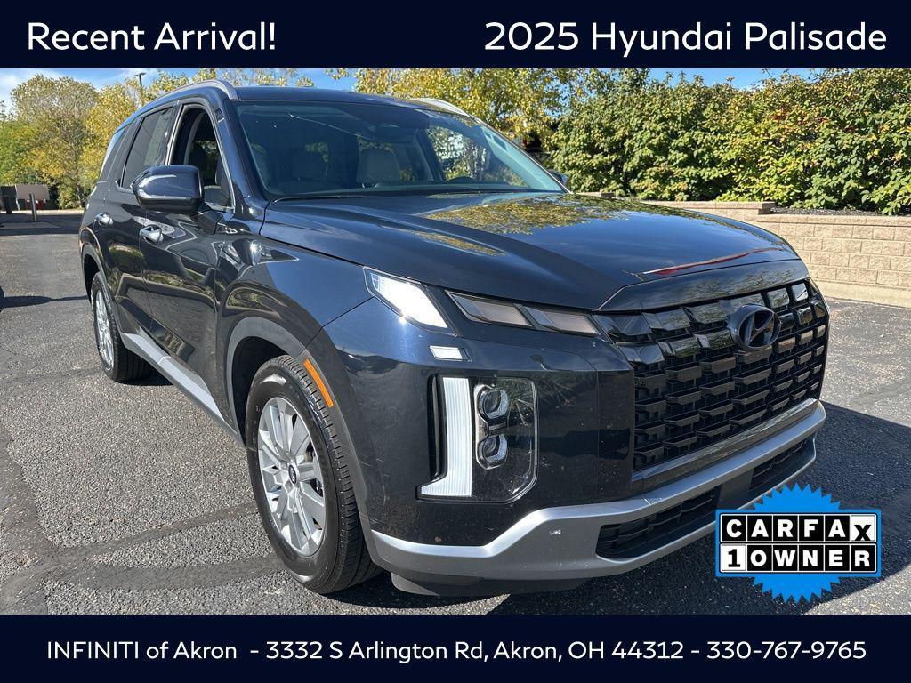 used 2025 Hyundai Palisade car, priced at $36,000