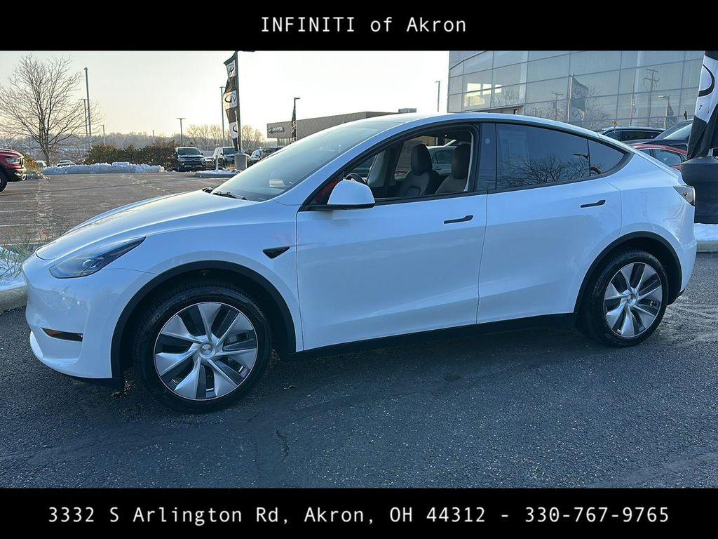 used 2024 Tesla Model Y car