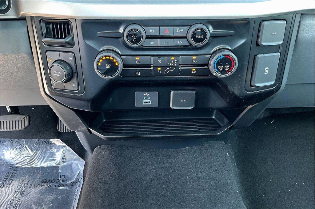 new 2025 Ford F-250 car, priced at $53,110