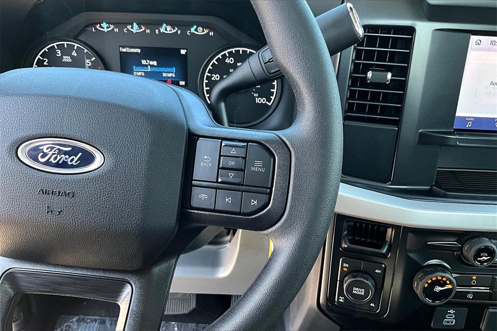 new 2025 Ford F-250 car, priced at $52,110