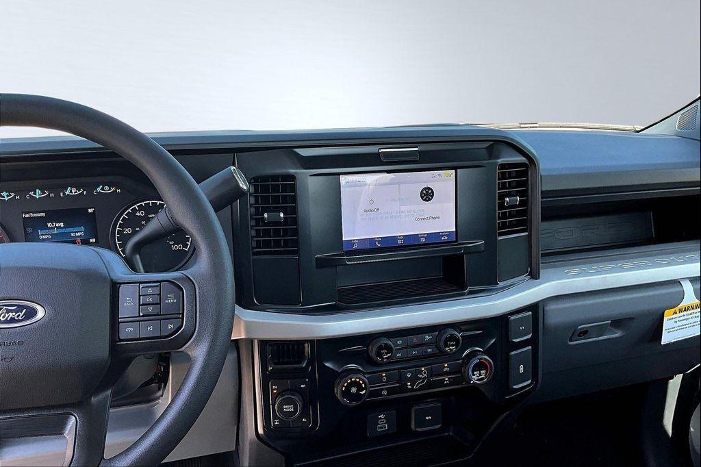 new 2025 Ford F-250 car, priced at $53,110