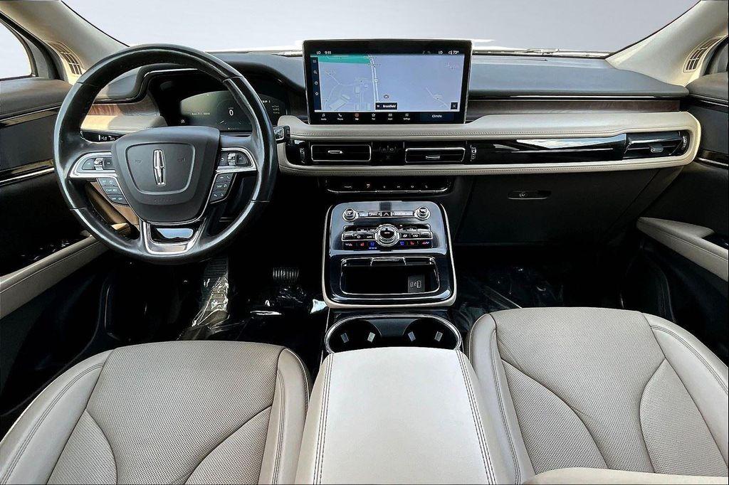 used 2022 Lincoln Nautilus car, priced at $31,925