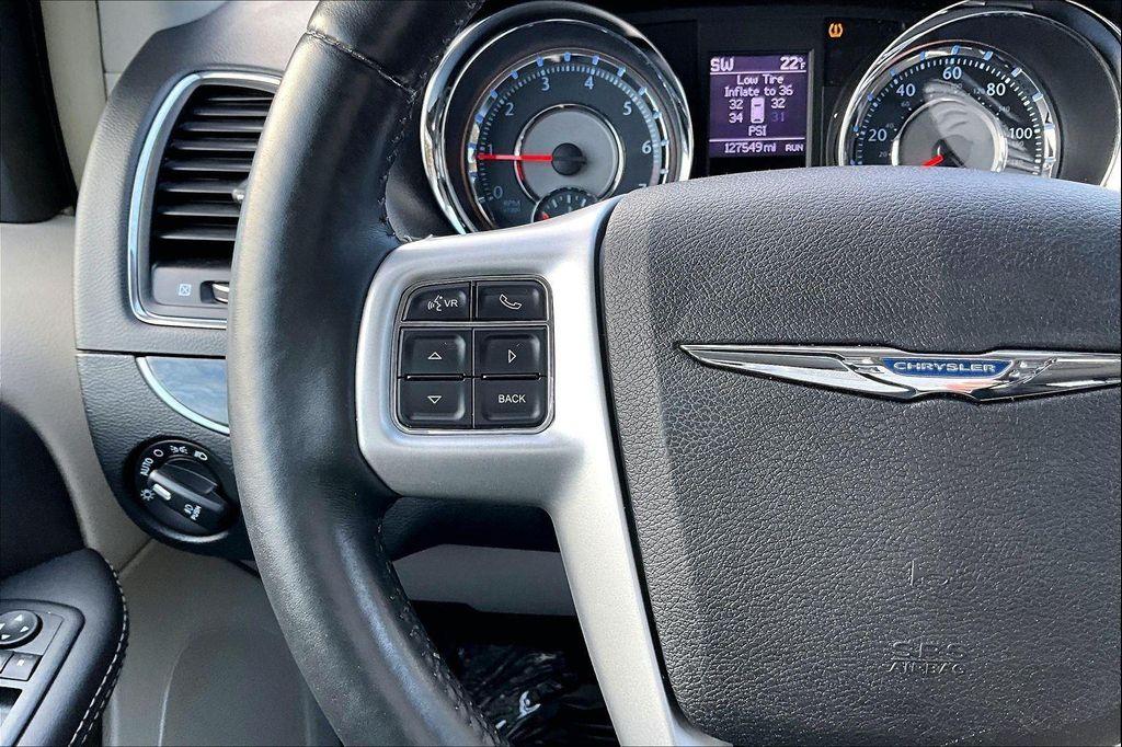 used 2015 Chrysler Town & Country car, priced at $9,489