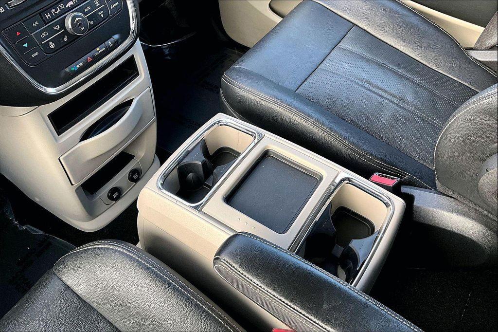 used 2015 Chrysler Town & Country car, priced at $9,489