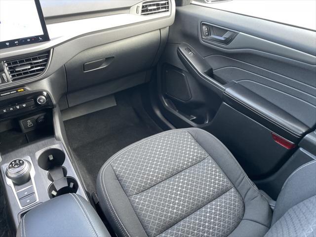 new 2025 Ford Escape car, priced at $31,581