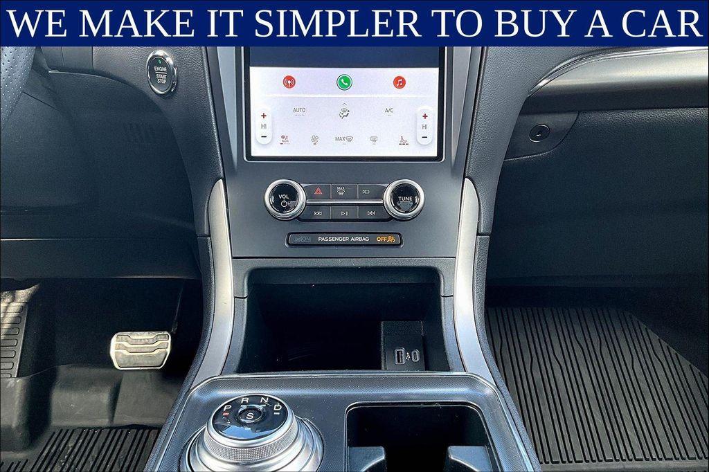 used 2022 Ford Edge car, priced at $26,874