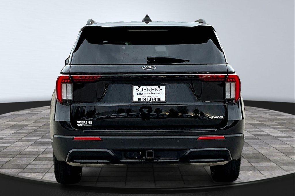 used 2025 Ford Explorer car, priced at $45,698
