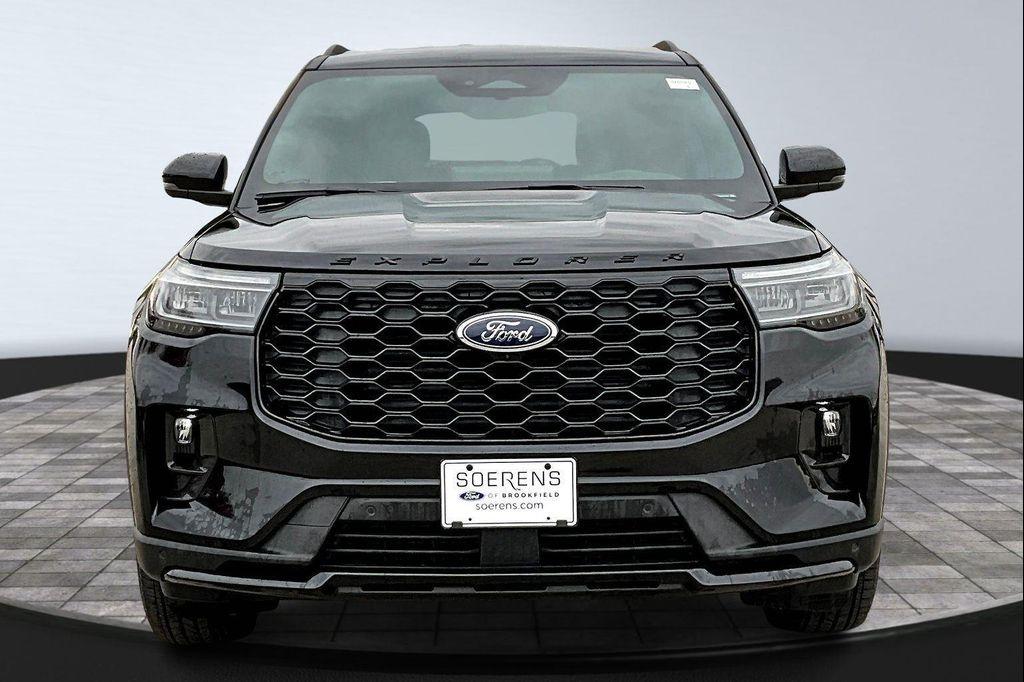 used 2025 Ford Explorer car, priced at $45,698