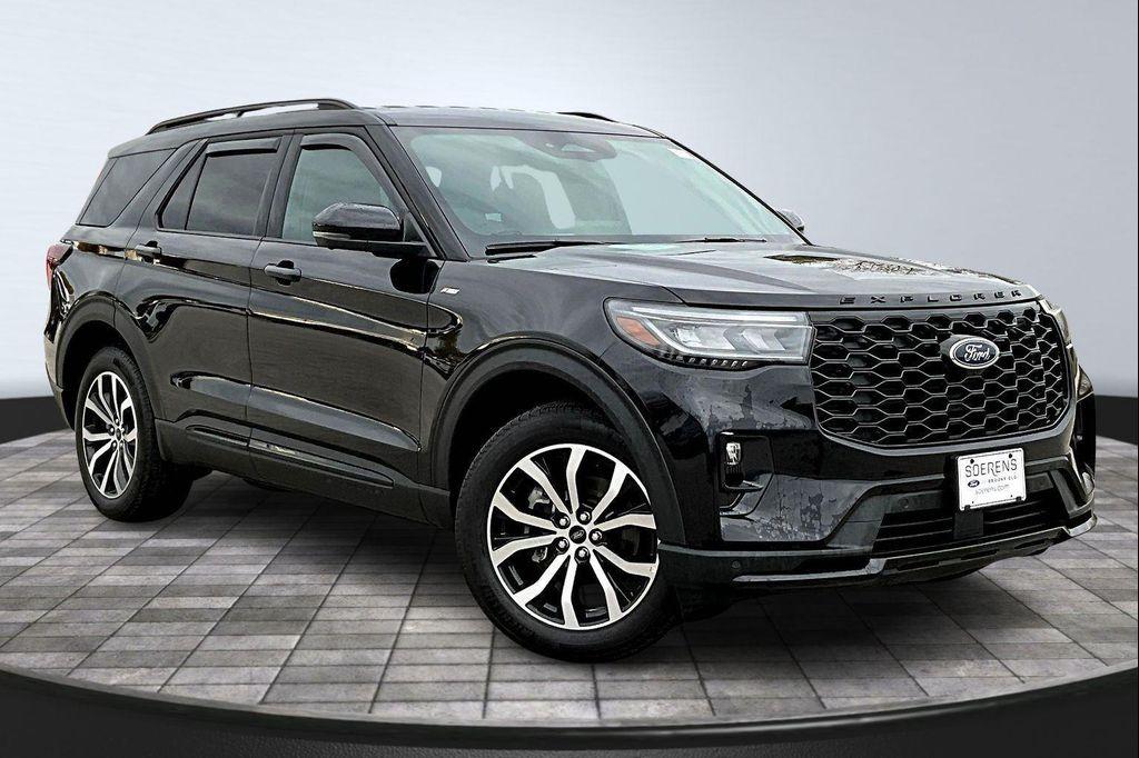 used 2025 Ford Explorer car, priced at $45,698