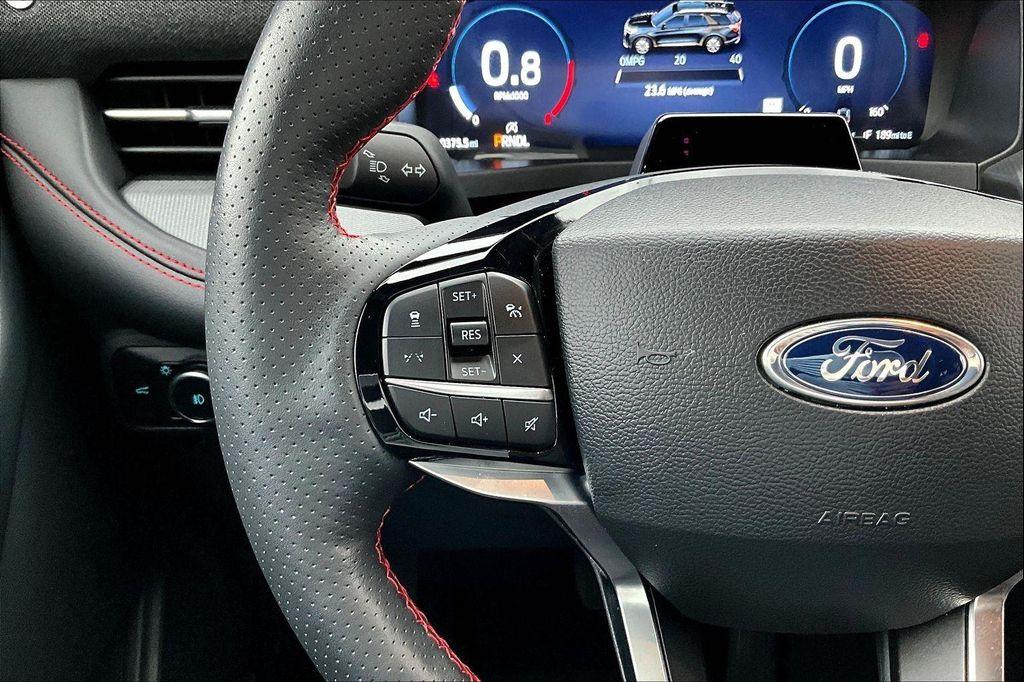 used 2025 Ford Explorer car, priced at $45,698