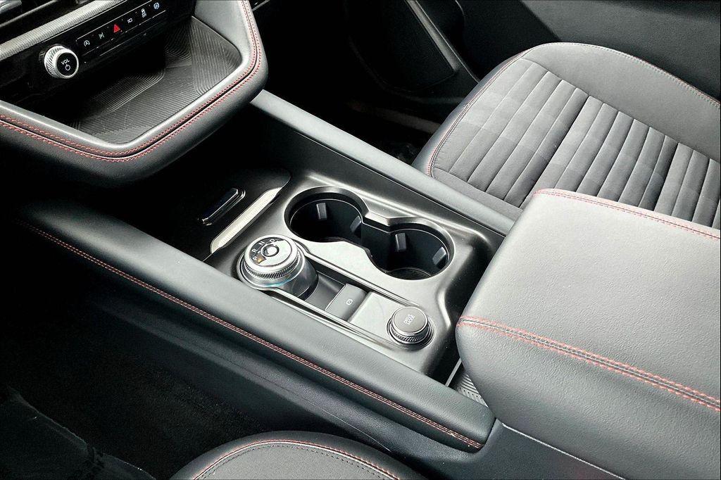 used 2025 Ford Explorer car, priced at $45,698