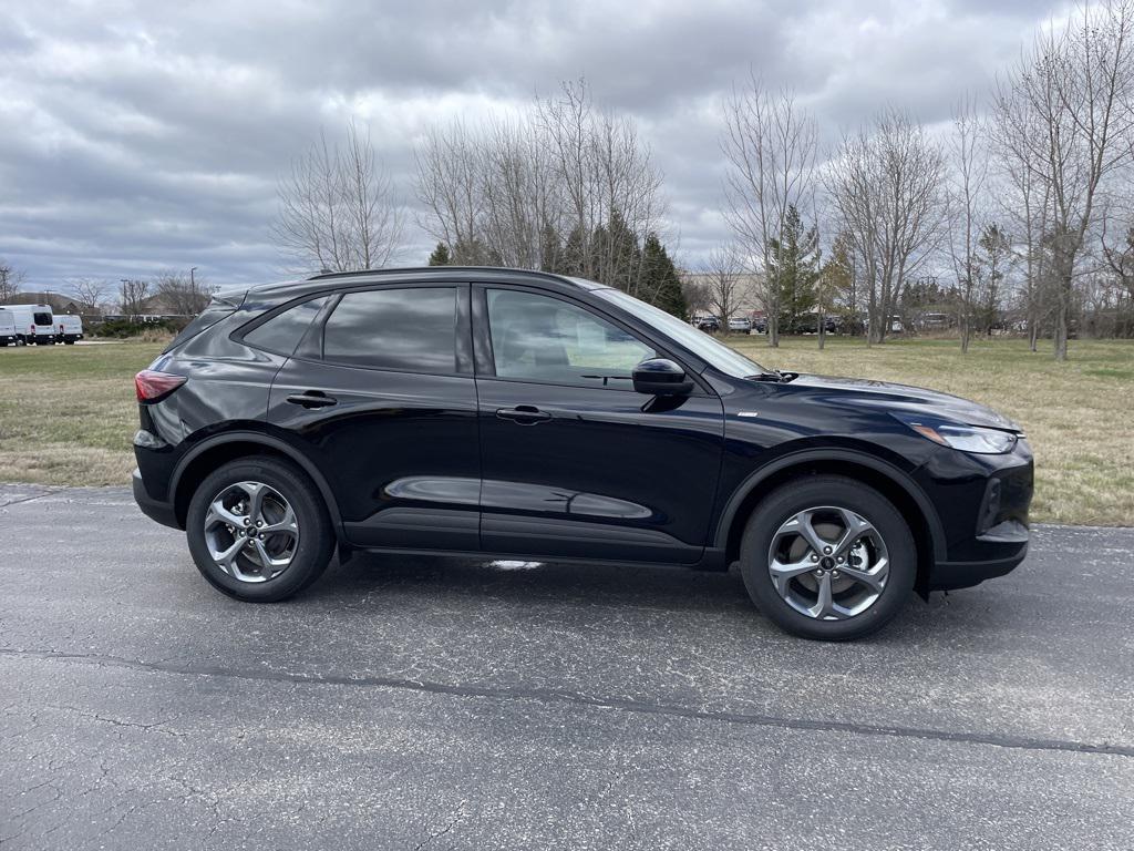 new 2025 Ford Escape car, priced at $33,026