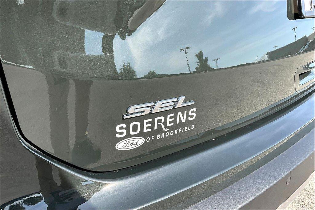 used 2022 Ford Edge car, priced at $25,998