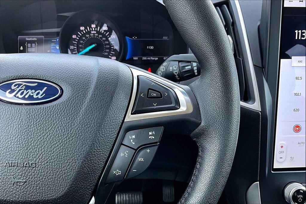 used 2022 Ford Edge car, priced at $25,998