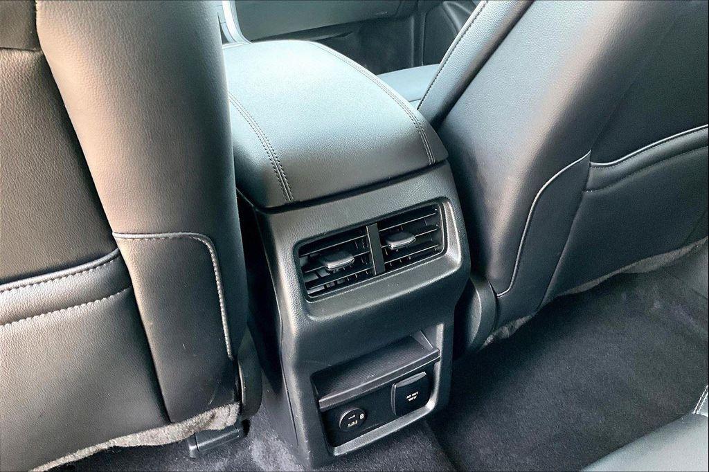 used 2022 Ford Edge car, priced at $25,998