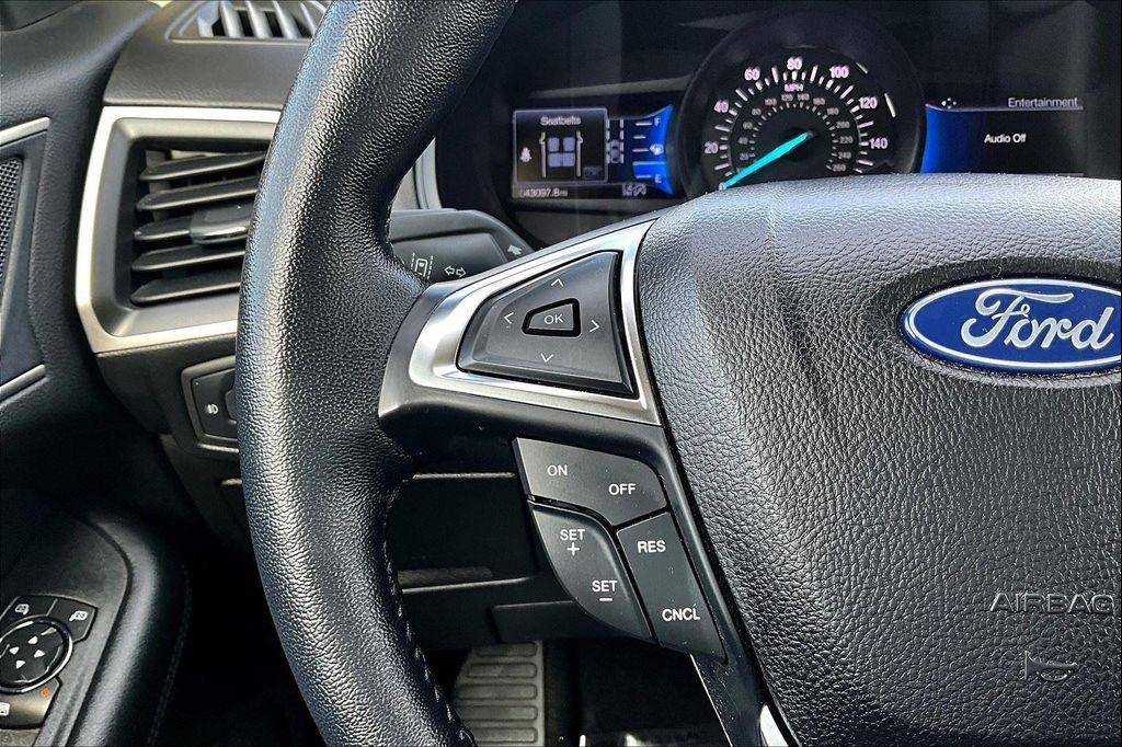 used 2022 Ford Edge car, priced at $25,481