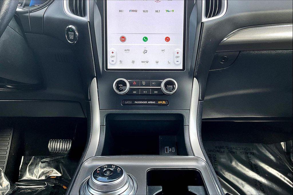 used 2022 Ford Edge car, priced at $25,481