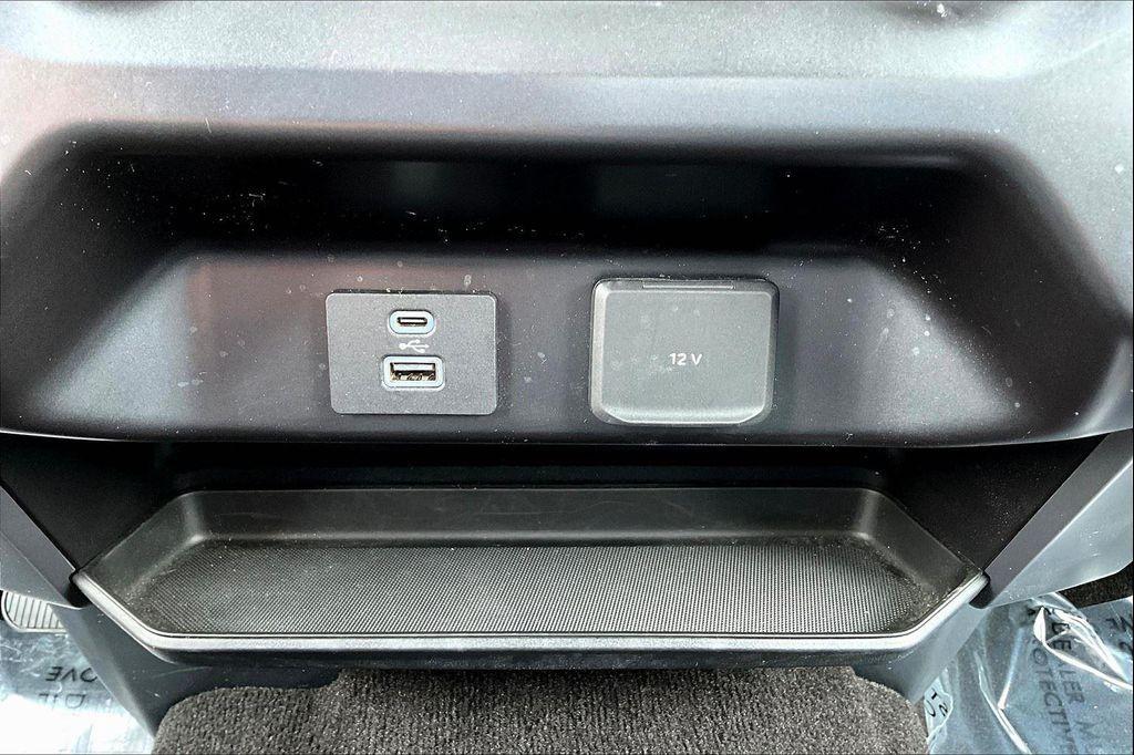 used 2021 Ford F-150 car, priced at $36,520