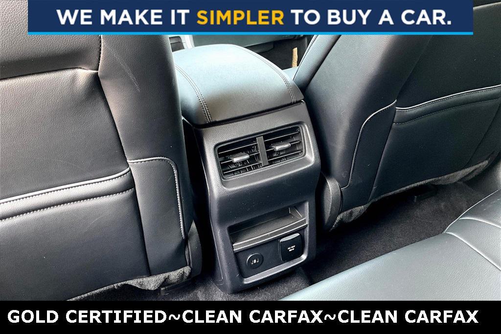 used 2023 Ford Edge car, priced at $28,100