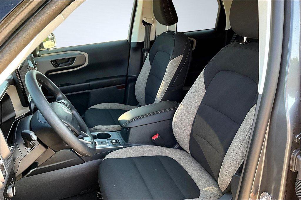 new 2025 Ford Bronco Sport car, priced at $33,647