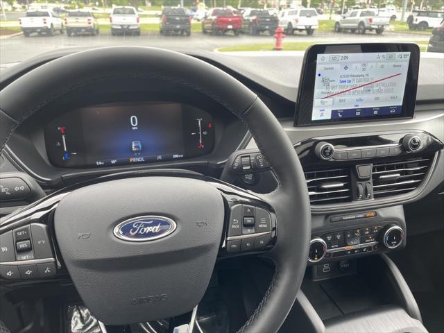 new 2025 Ford Escape car, priced at $31,676