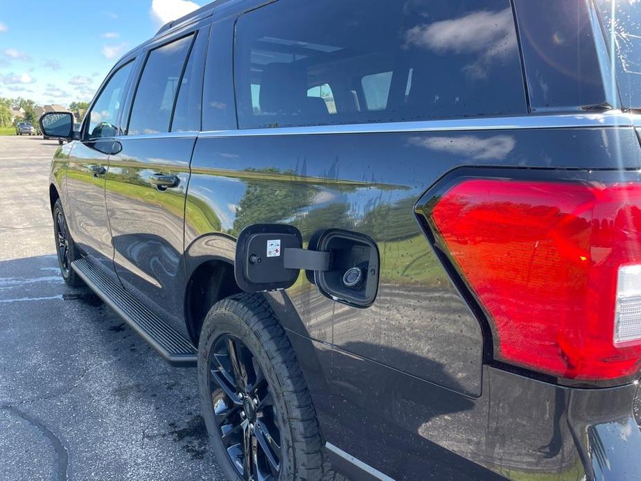 new 2024 Ford Expedition car, priced at $73,883