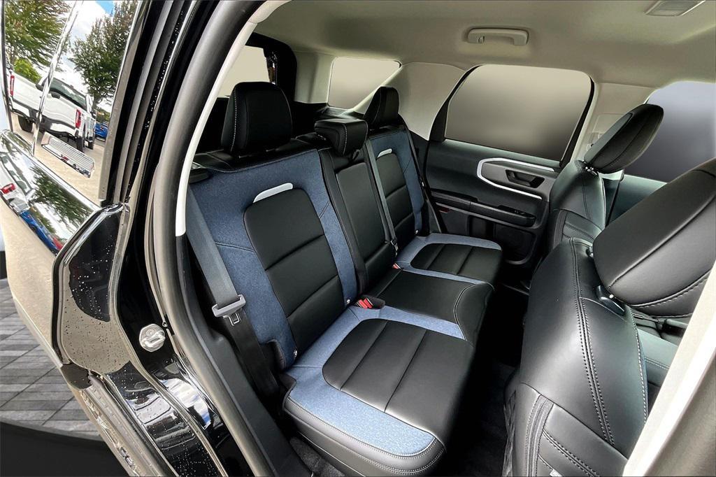 new 2025 Ford Bronco Sport car, priced at $36,778