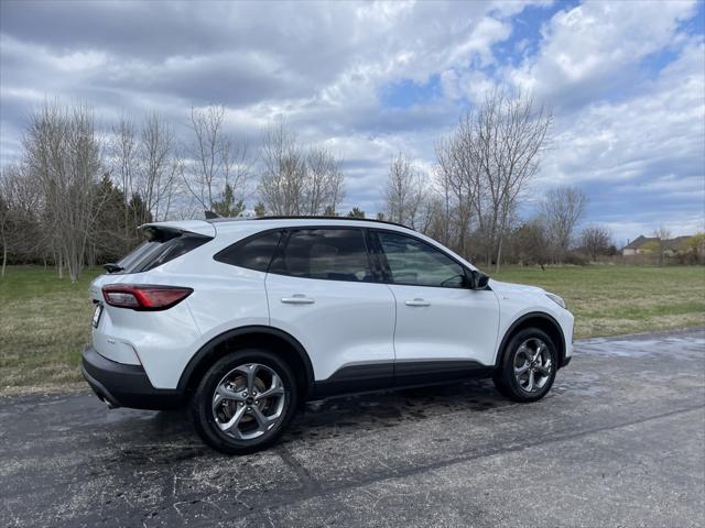 new 2025 Ford Escape car, priced at $33,670
