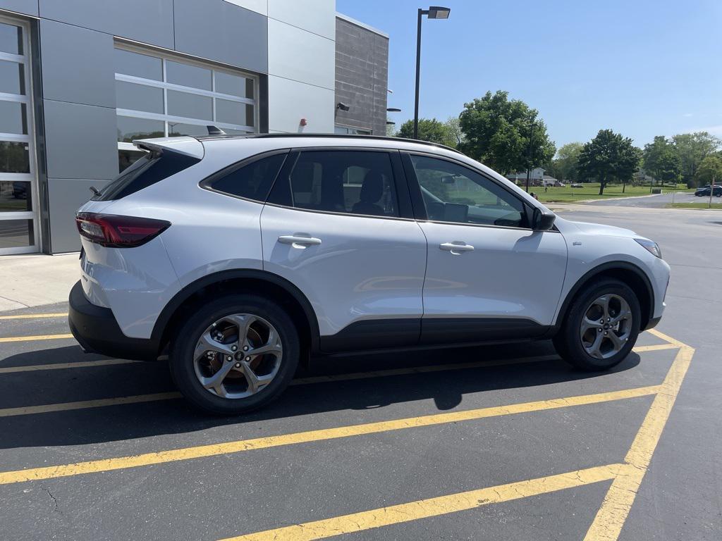 new 2025 Ford Escape car, priced at $31,304