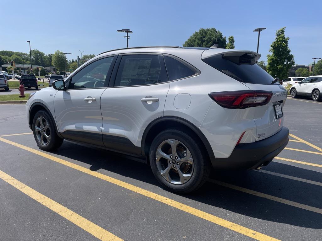new 2025 Ford Escape car, priced at $31,304
