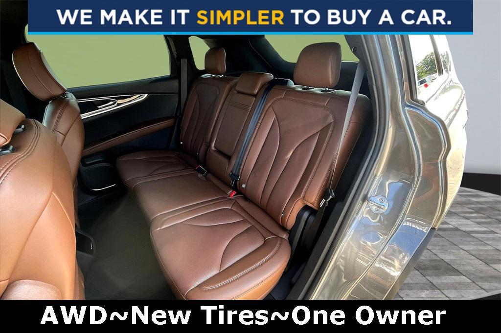 used 2022 Lincoln Nautilus car, priced at $37,510