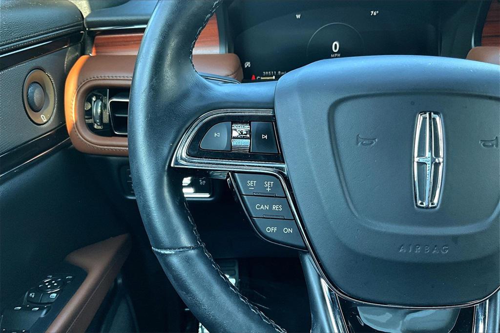 used 2022 Lincoln Nautilus car, priced at $36,300