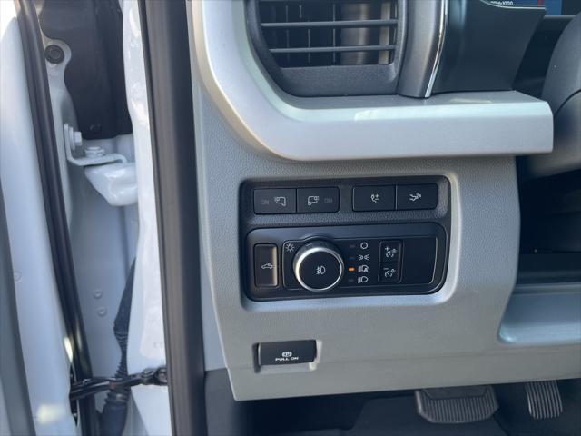 new 2023 Ford F-350 car, priced at $60,987