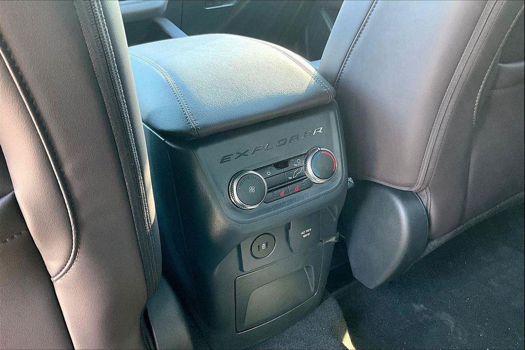 new 2025 Ford Explorer car, priced at $62,161