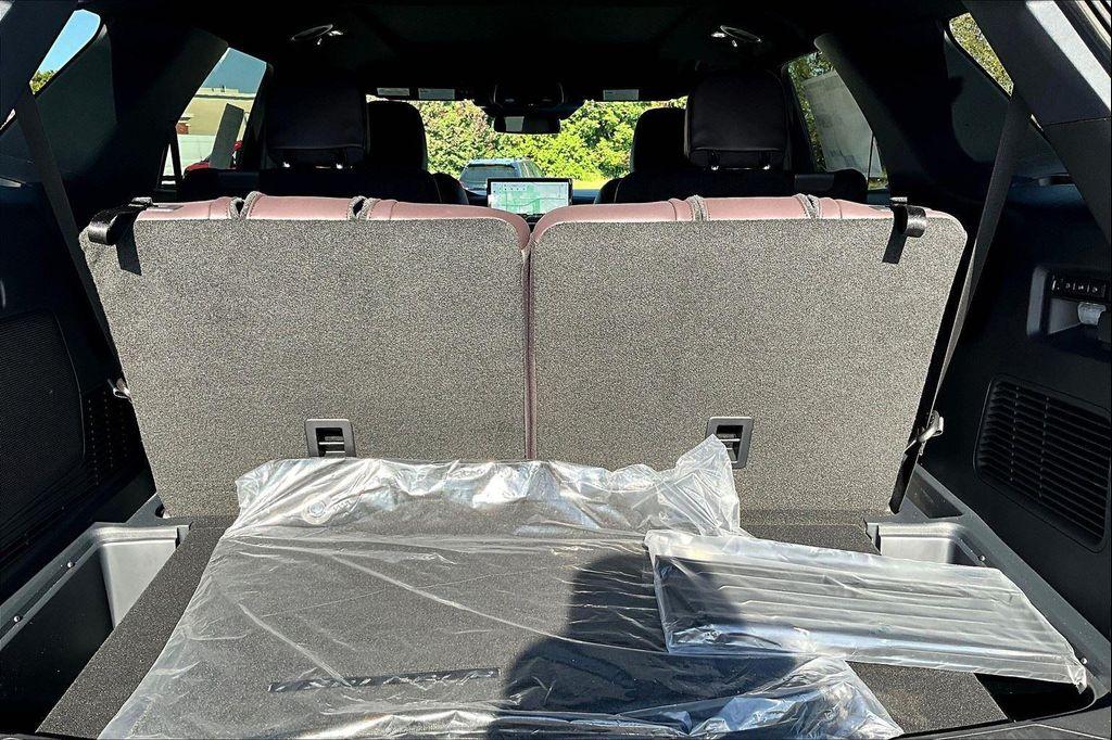 new 2025 Ford Explorer car, priced at $62,161