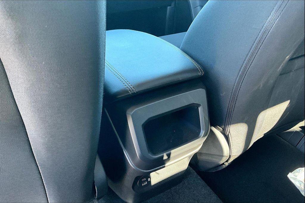 new 2025 Ford Ranger car, priced at $42,239