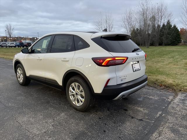 new 2025 Ford Escape car, priced at $32,118