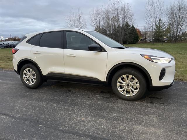 new 2025 Ford Escape car, priced at $32,118