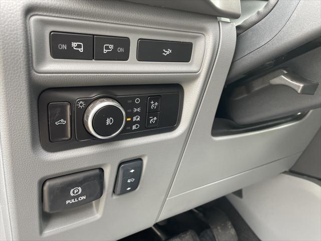 new 2024 Ford F-150 car, priced at $58,098