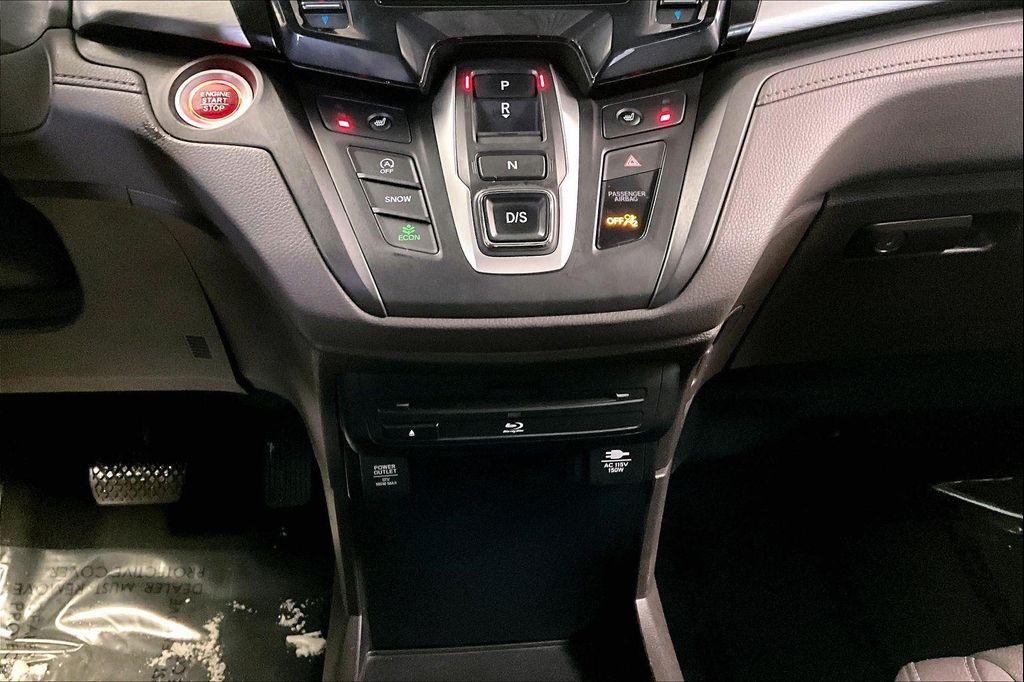 used 2020 Honda Odyssey car, priced at $25,999