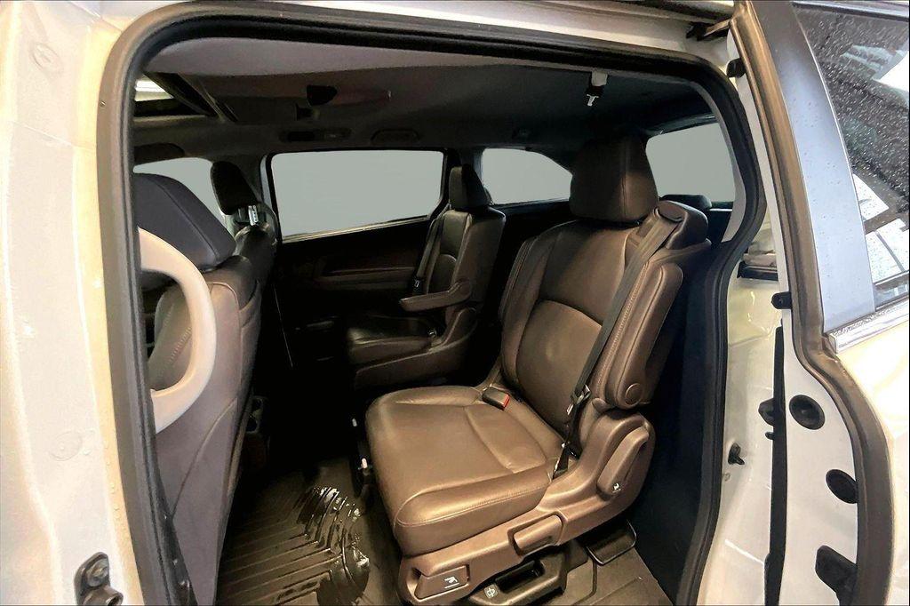 used 2020 Honda Odyssey car, priced at $25,999
