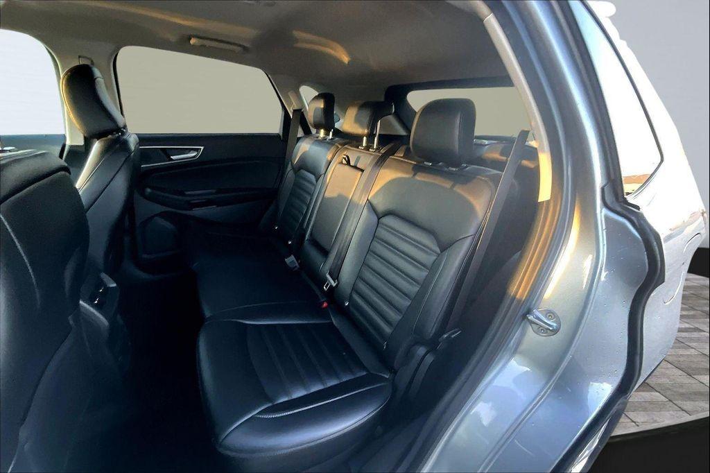 used 2022 Ford Edge car, priced at $26,810